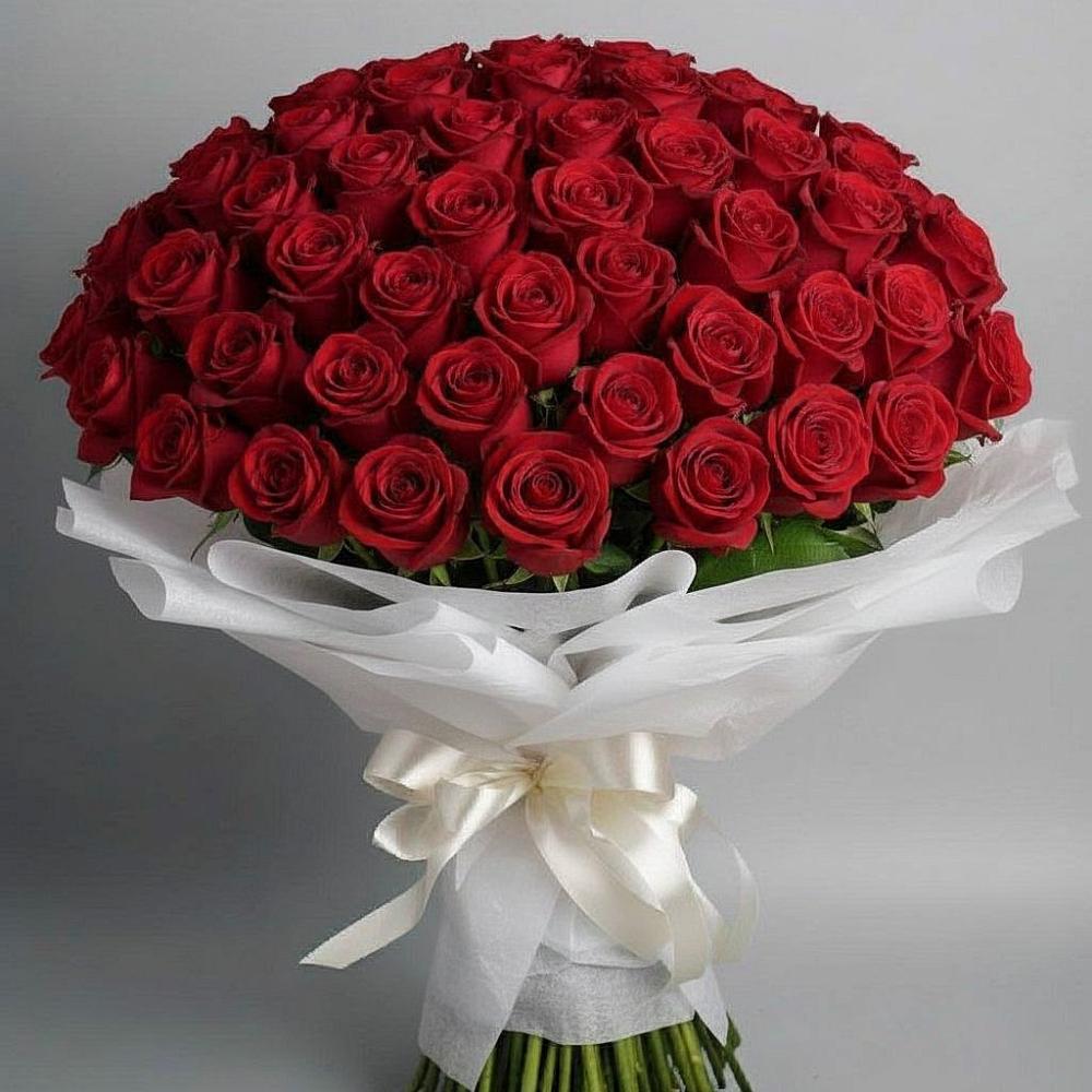 Букет 101 Красная роза Блэк Мэджик в Краснокаменске Забайкальского края