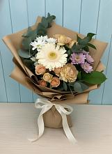 Букет цветов из:  Герберы и Хризантемы в Краснокаменске Забайкальского края