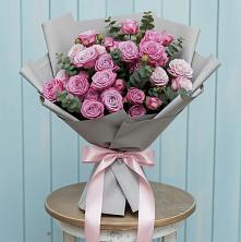 Букет цветов из:  Розы в Краснокаменске Забайкальского края